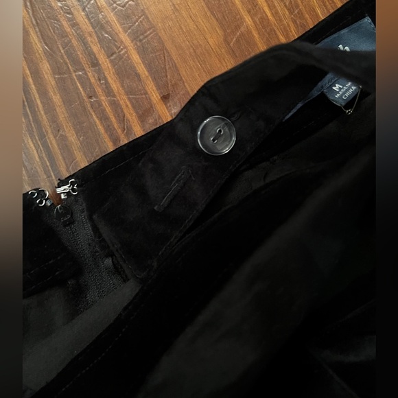 MODCLOTH Cupcake Consultant Pinafore Black Velvet Overall - Picture 8 of 8